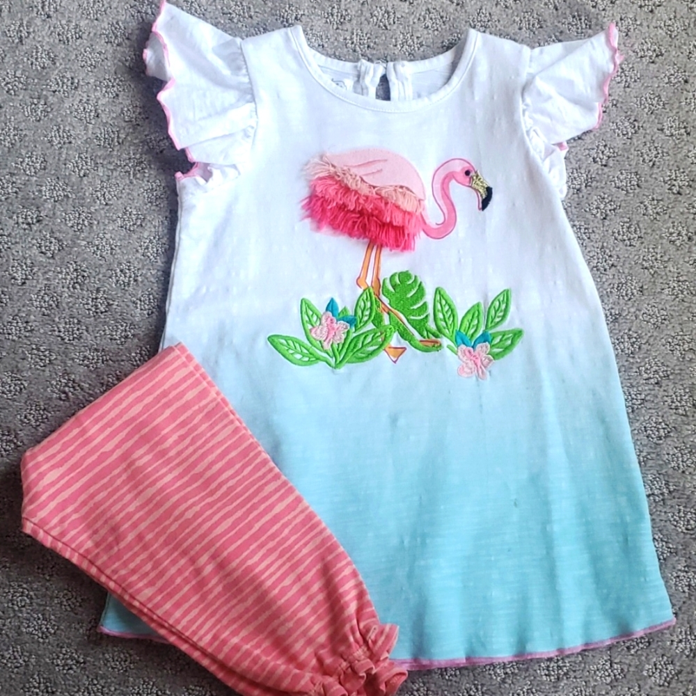 Mud pie Flamingo matching set.